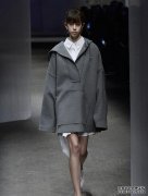  丑衣也能大翻身! 平凡服饰也是能够这么