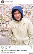  刘嘉玲与老公携手相伴赏樱, 老婆视角下