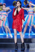  女神红裙比美，张天爱小性感，王子文俏