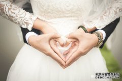  40岁左右的中年女性，还需要“婚姻生活