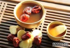  女性不想老太快，常喝此汤，排毒养颜，