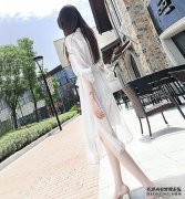 体型偏胖身材比例不好，只穿宽松的裙子