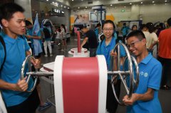 合肥：“科学营”营员感受科技魅力