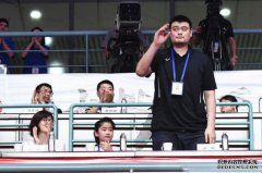 同样9岁，姚沁蕾身高已跟姚明当年几乎一
