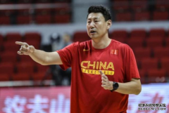 男篮5大首发已确定，最争议之人位置最稳