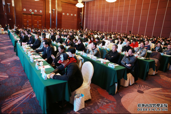 京东云对接绿松石,十堰玩转云端上的珠宝时尚