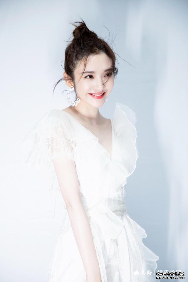 同样参演了《诛仙》，唐艺昕的关注度会不会太低了？