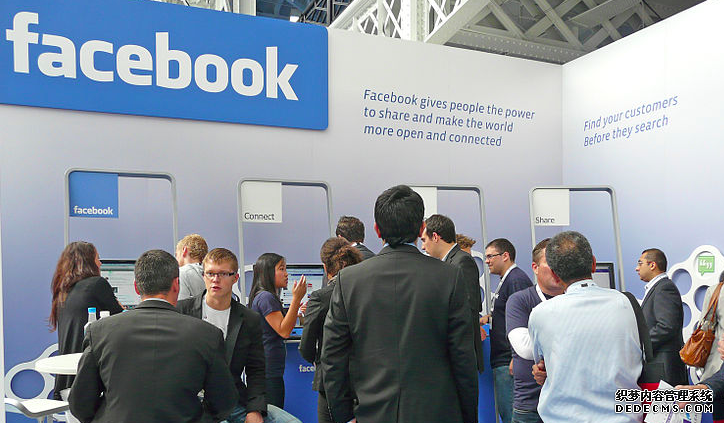 为了防止用户自杀，Facebook 想了 3 个办法