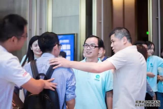 精彩回顾｜头牌新媒体品牌发布会首秀福州，300多位业内大咖齐聚现场！
