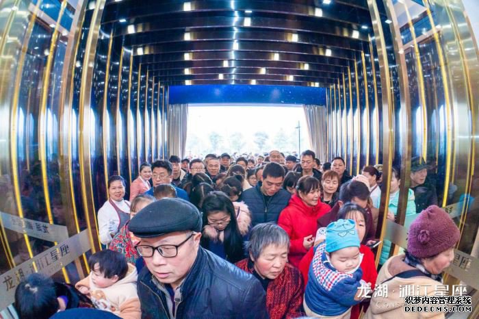 龙湖再登头条！星座系年底压轴巨制今日发布