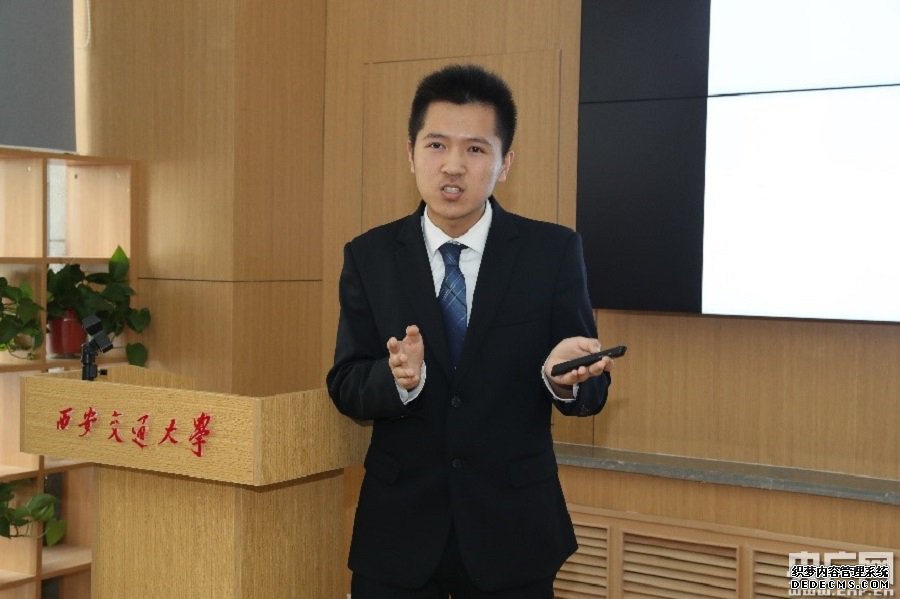 西安交通大学举办学生科技成果新闻发布会