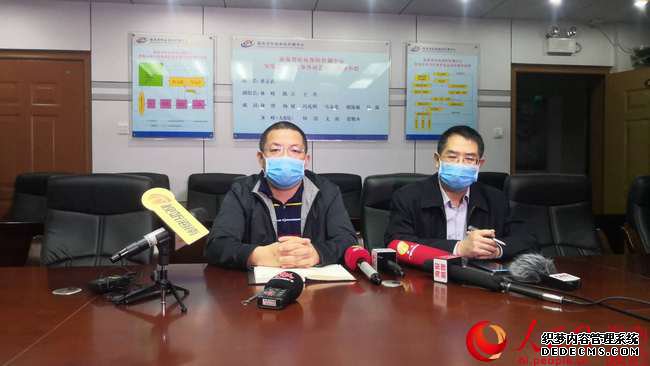 专家：建议无重点人群接触史感冒患者居家隔离