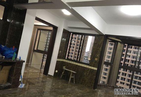 老公把120平婚房硬装成了一室一厅，邻居说像“鬼屋”，太气了