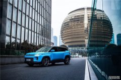 吉利汽车通过5G网络技术进行了网络新车