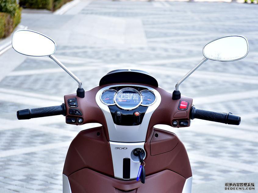 比亚乔;Piaggio;比亚乔Beverly 300 ABS ASR