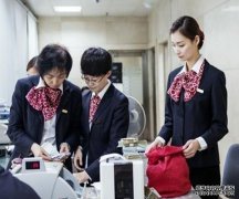 短短6年，余额宝用户已经突破6亿，相当