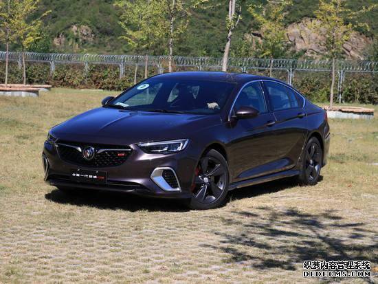 想买车的不要错过！30万买豪华品牌中型车，还不是丐版