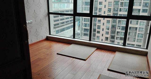 买套180平的大房子，朋友们个个羡慕不已，可如今却成为了笑话