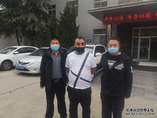 男扮女友设陷阱 骗取好友数万元