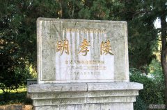 浓厚的人文底蕴和独特的自然风光，是南