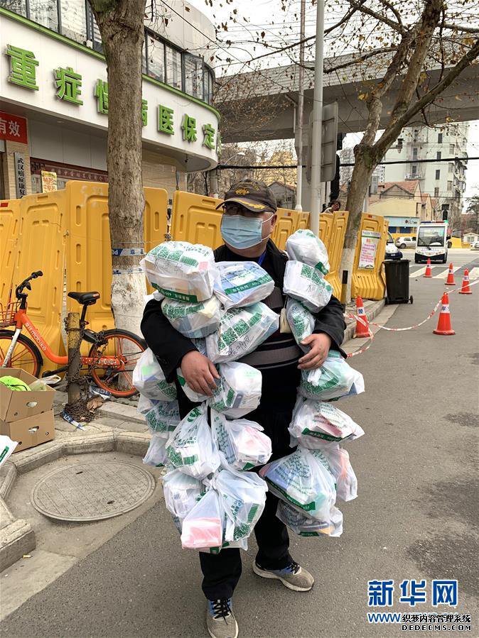 中国抗疫众志成城的生动实践
