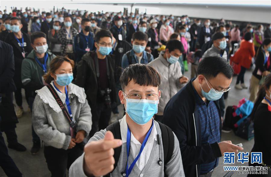 中国抗疫众志成城的生动实践