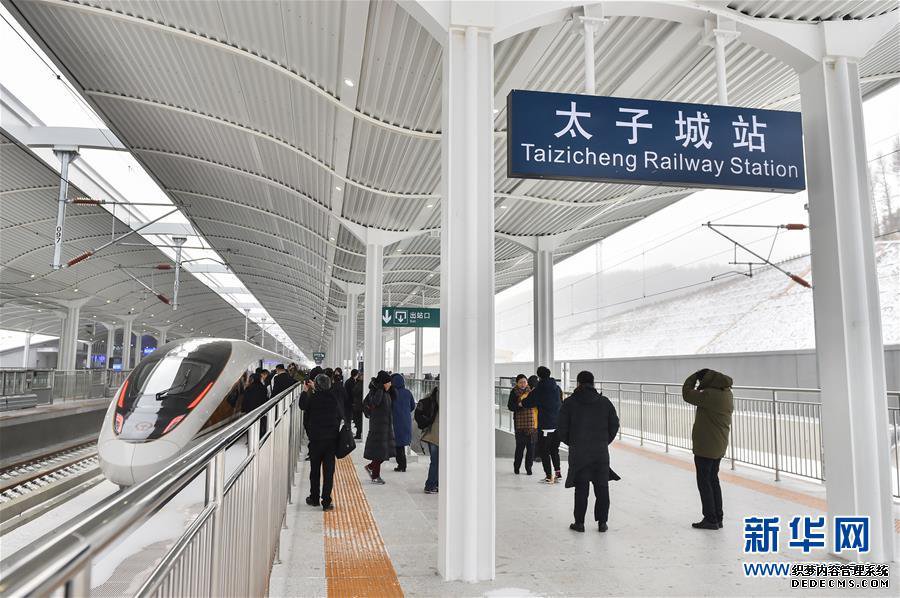 总书记关切高质量发展·科技创新丨3.5万公里的幸福绵延——中国高铁的“科技牵引力”