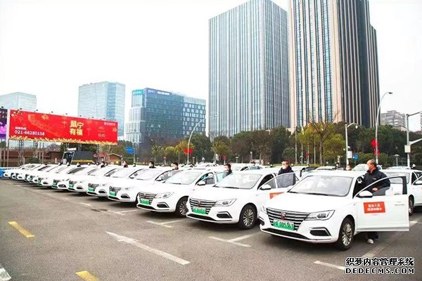 共抗疫情 上汽荣威在行动