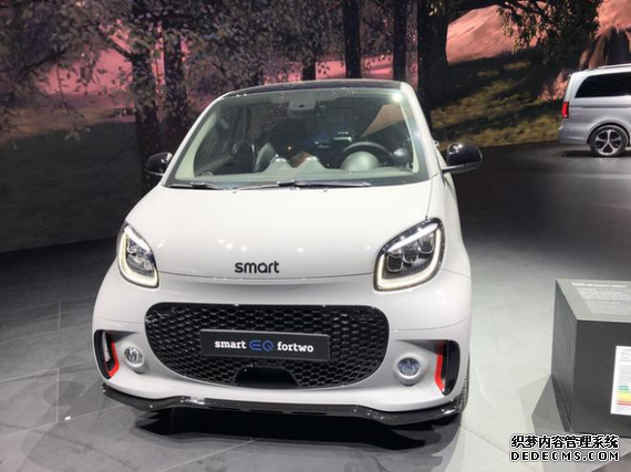 2019法兰克福车展：奔驰A 250 e亮相