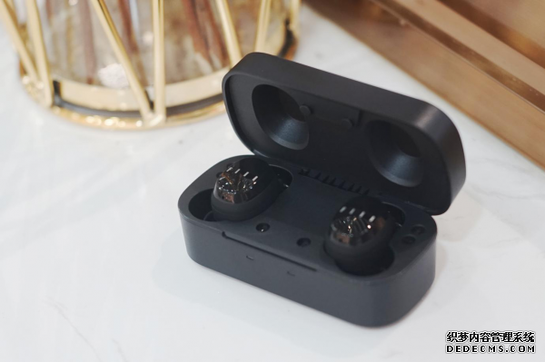 音乐耳机性价比排行榜，2020最具性价比蓝牙耳机品牌