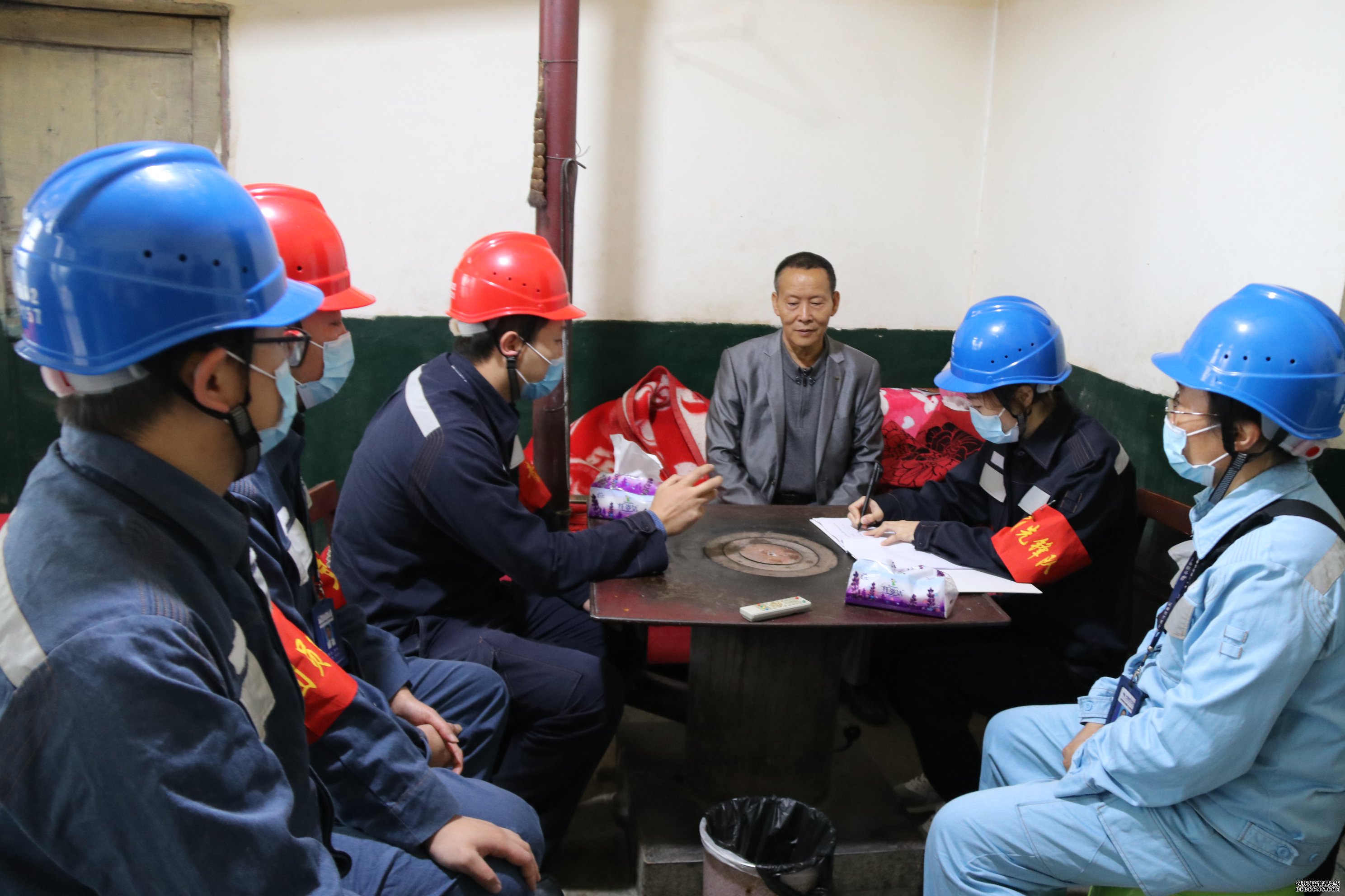 习水供电线上线下双推进搭建服务新平台