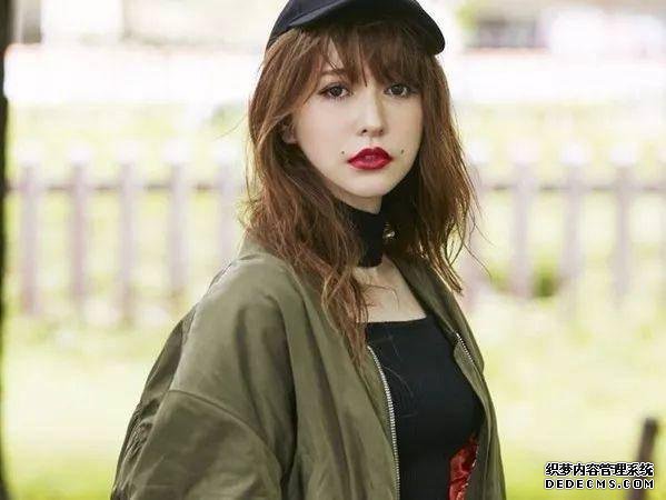 日本名模承认怀孕当小三！自曝孩子爸爸是已婚同学：生下来不结婚