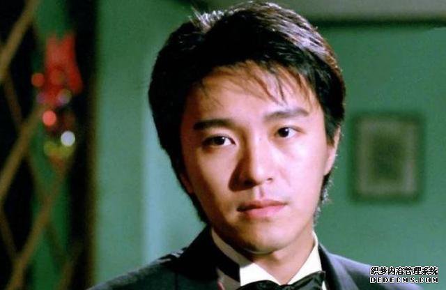 洪金宝的亲奶奶，曾在剧中暴打周星驰，港星无人敢惹