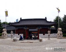 欣赏历史古迹，感受人文情怀
