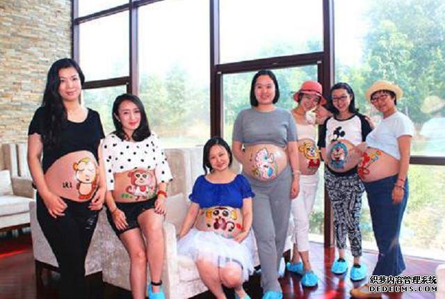 产后没有“妊娠纹”的女性，大多都与这3点有关，快来看有没有你