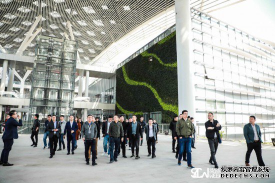 2019深圳市家具行业协会会员大会隆重举行