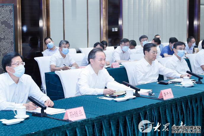 黄冈市党政代表团来山东考察 刘家义李干杰会见代表团杨东奇出席
