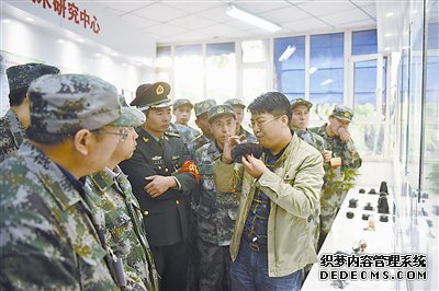解困， 從思想除“�”開始