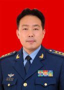 军事新闻发言人的岗位应在战斗一线