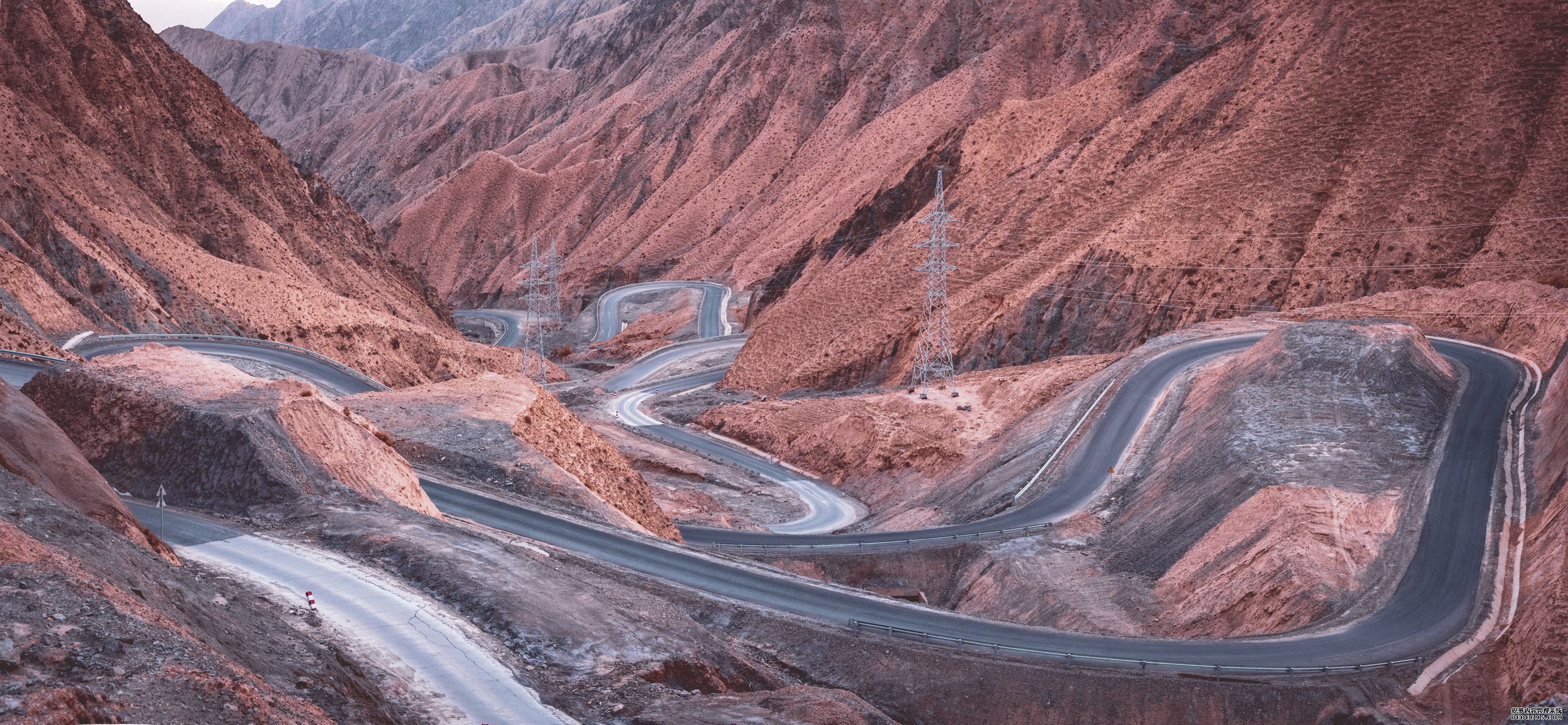 塔莎古道，玄奘取经东归路，什么车能穿越这条神秘人文风景之路？