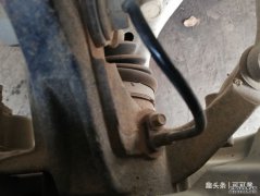 汽车ABS亮灯都是有哪些故障？