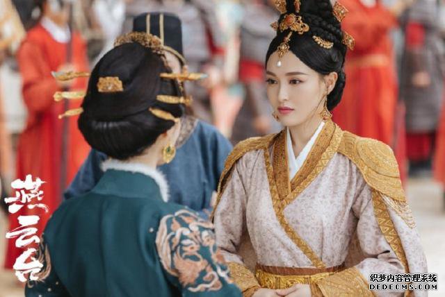 唐嫣杂志大片太美了，却疑被韩女星挤下正刊，新片收视差被指降咖