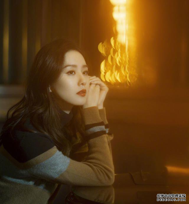 唐嫣杂志大片太美了，却疑被韩女星挤下正刊，新片收视差被指降咖