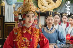 唐嫣杂志大片太美了，却疑被韩女星挤下