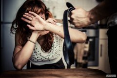 为什么有些女性总是被家暴还不逃离？