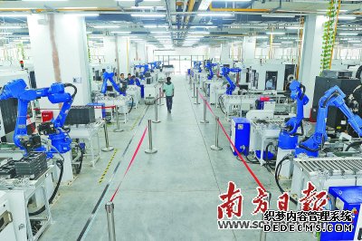 探访珠三角“无人工厂”： 生产线上的智造变革