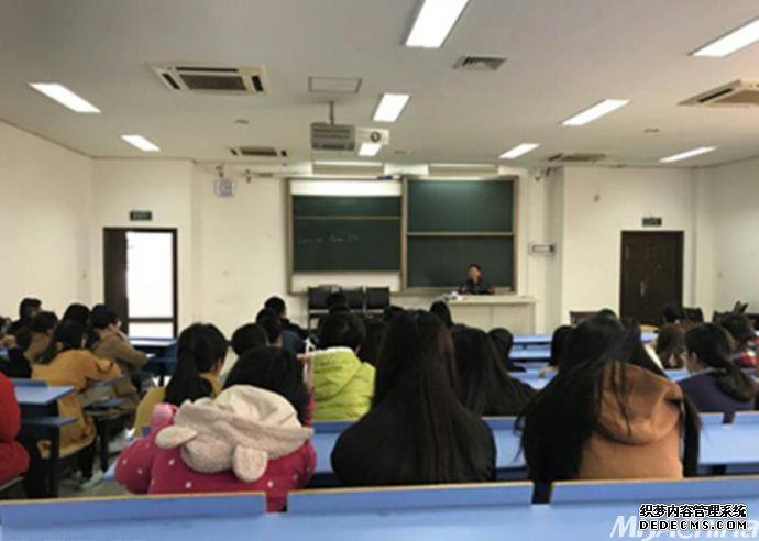 突破重围，再接再厉 ――祝贺我校17级MPAcc案例