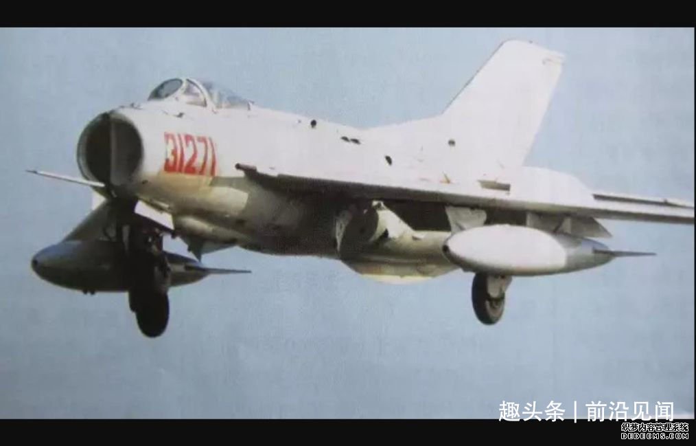 生产五千架，击落敌机数十架，自己毫发无损，六爷是怎样炼成的？