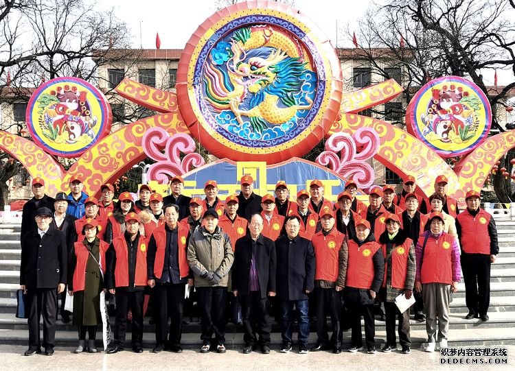 平凉市总工会、工人文化宫举办“学雷锋志愿服务活动”