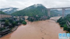 遵义习水县公路受淹和塌方情况较重 赤水